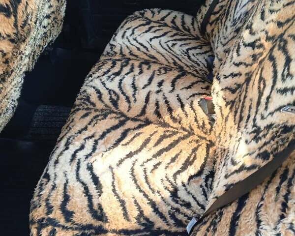 Червоний ВАЗ 2107, об'ємом двигуна 1.45 л та пробігом 76 тис. км за 1999 $, фото 10 на Automoto.ua