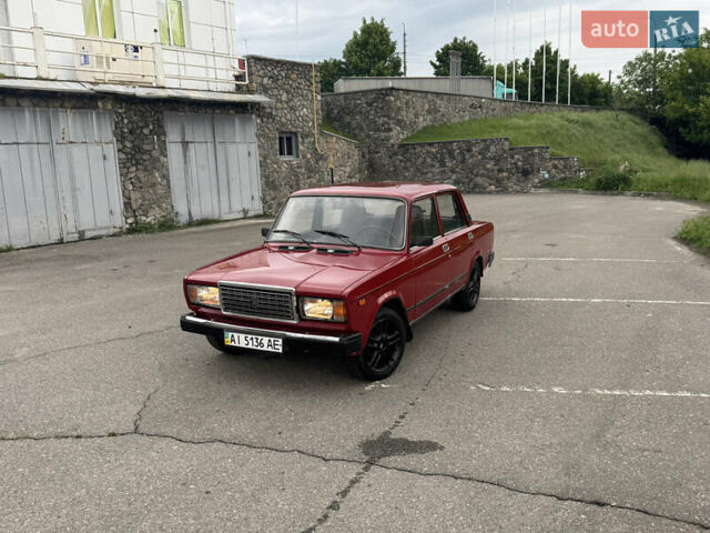 Красный ВАЗ 2107, объемом двигателя 1.45 л и пробегом 47 тыс. км за 1250 $, фото 2 на Automoto.ua