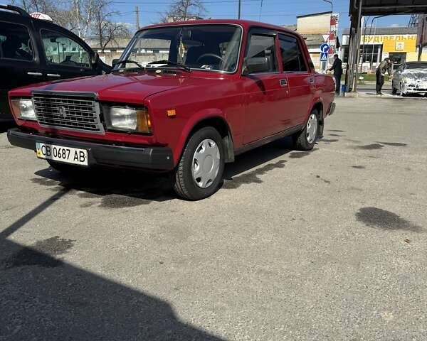 Красный ВАЗ 2107, объемом двигателя 1.5 л и пробегом 113 тыс. км за 1600 $, фото 1 на Automoto.ua