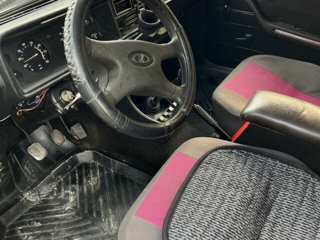 Червоний ВАЗ 2107, об'ємом двигуна 1.5 л та пробігом 310 тис. км за 700 $, фото 10 на Automoto.ua