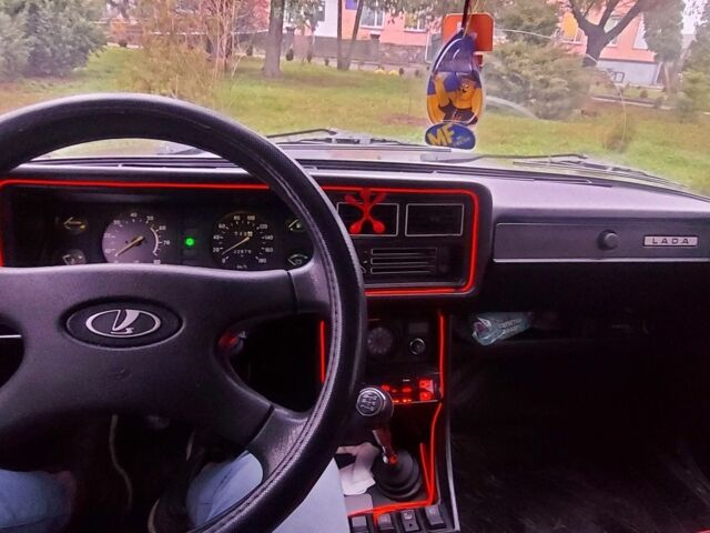 Червоний ВАЗ 2107, об'ємом двигуна 1.5 л та пробігом 222 тис. км за 1200 $, фото 7 на Automoto.ua