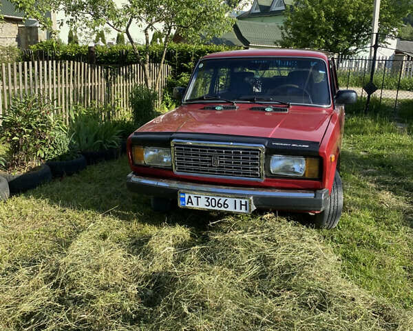 Червоний ВАЗ 2107, об'ємом двигуна 1.45 л та пробігом 86 тис. км за 2100 $, фото 17 на Automoto.ua