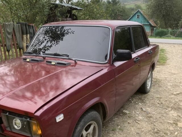 Красный ВАЗ 2107, объемом двигателя 1.5 л и пробегом 50 тыс. км за 700 $, фото 5 на Automoto.ua