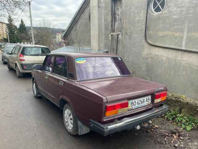 Красный ВАЗ 2107, объемом двигателя 1.5 л и пробегом 71 тыс. км за 1200 $, фото 7 на Automoto.ua