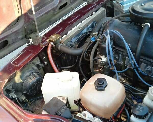 Червоний ВАЗ 2107, об'ємом двигуна 1.45 л та пробігом 76 тис. км за 1999 $, фото 4 на Automoto.ua