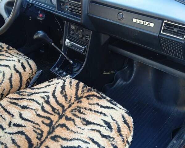 Червоний ВАЗ 2107, об'ємом двигуна 1.45 л та пробігом 76 тис. км за 1999 $, фото 9 на Automoto.ua