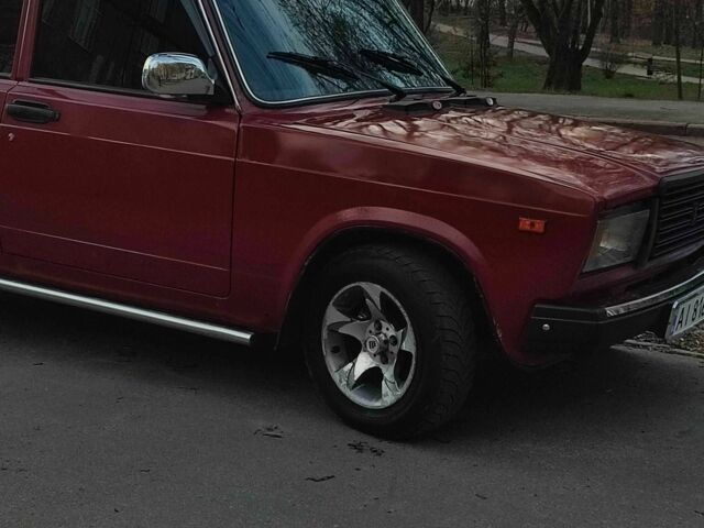 Красный ВАЗ 2107, объемом двигателя 0 л и пробегом 3 тыс. км за 1050 $, фото 2 на Automoto.ua