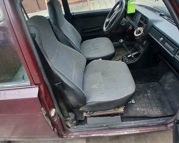 Красный ВАЗ 2107, объемом двигателя 1.5 л и пробегом 130 тыс. км за 1400 $, фото 8 на Automoto.ua