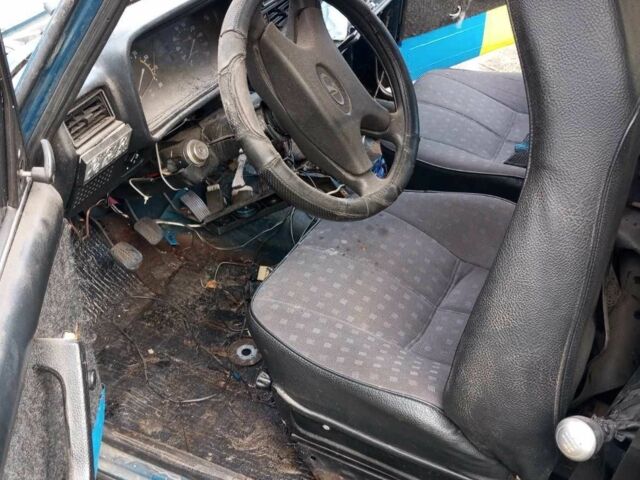 Червоний ВАЗ 2107, об'ємом двигуна 0 л та пробігом 97 тис. км за 700 $, фото 3 на Automoto.ua