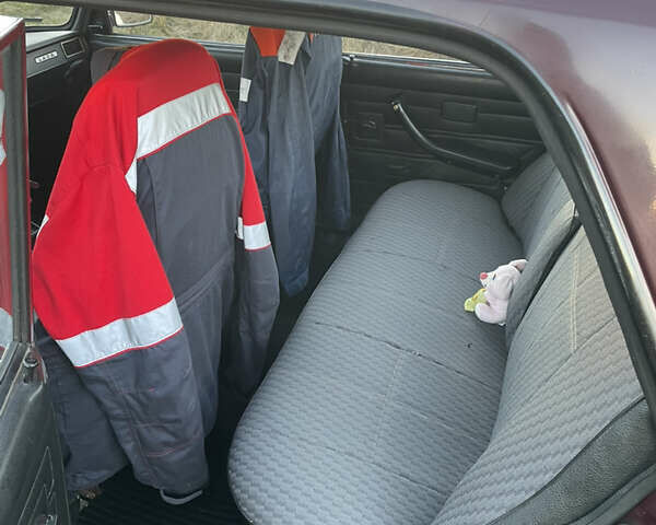 Червоний ВАЗ 2107, об'ємом двигуна 1.5 л та пробігом 80 тис. км за 1314 $, фото 3 на Automoto.ua