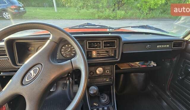 Красный ВАЗ 2107, объемом двигателя 1.45 л и пробегом 140 тыс. км за 2750 $, фото 43 на Automoto.ua