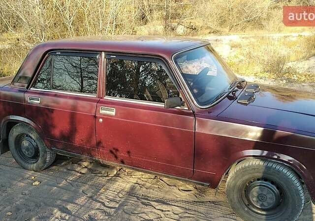 Красный ВАЗ 2107, объемом двигателя 0 л и пробегом 93 тыс. км за 1543 $, фото 2 на Automoto.ua