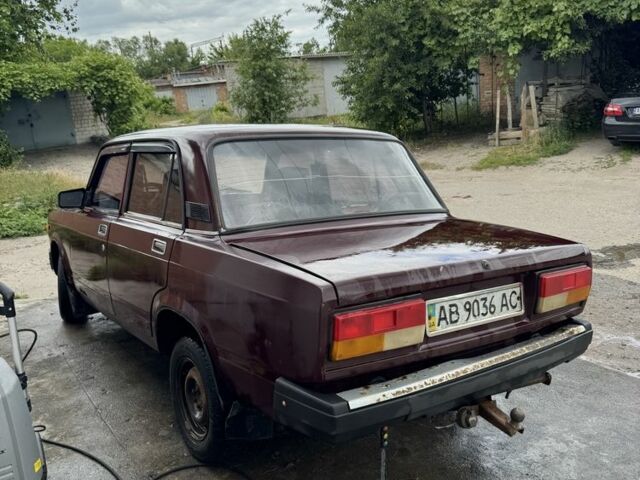 Красный ВАЗ 2107, объемом двигателя 1.5 л и пробегом 150 тыс. км за 500 $, фото 5 на Automoto.ua