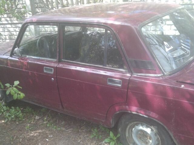 Червоний ВАЗ 2107, об'ємом двигуна 0 л та пробігом 200 тис. км за 369 $, фото 1 на Automoto.ua