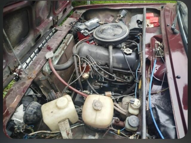 ВАЗ 2107 2005 у Чернівцях на Automoto.ua Червоний ВАЗ 2107, об'ємом двигуна 1.5 л та пробігом 7 тис. км за 850 $, фото 4 на Automoto.ua