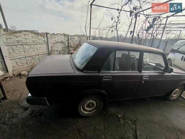 Червоний ВАЗ 2107, об'ємом двигуна 1.5 л та пробігом 121 тис. км за 1000 $, фото 4 на Automoto.ua