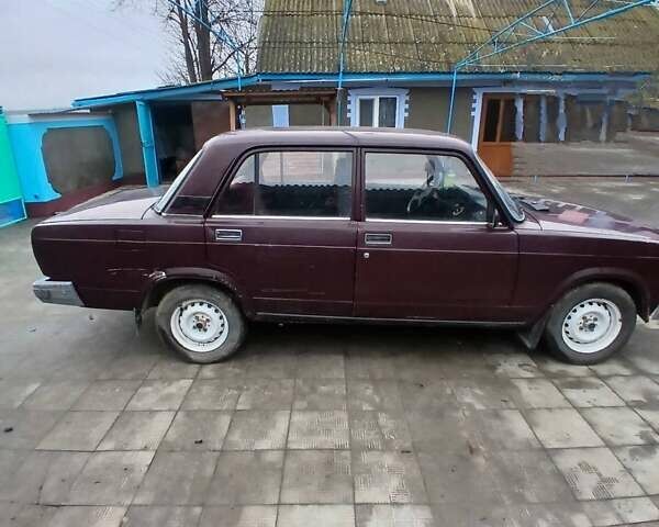 Красный ВАЗ 2107, объемом двигателя 1.5 л и пробегом 130 тыс. км за 1400 $, фото 9 на Automoto.ua