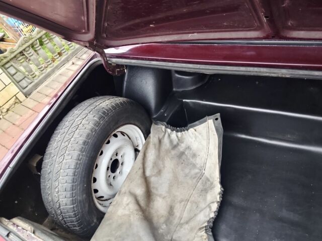 Червоний ВАЗ 2107, об'ємом двигуна 0 л та пробігом 50 тис. км за 1400 $, фото 12 на Automoto.ua