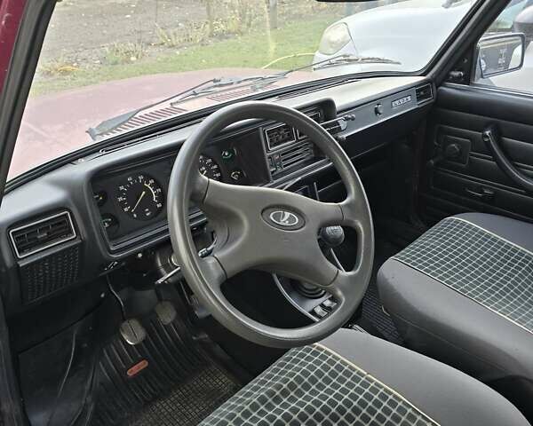 Красный ВАЗ 2107, объемом двигателя 1.5 л и пробегом 734 тыс. км за 1100 $, фото 8 на Automoto.ua