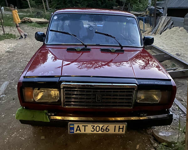 Червоний ВАЗ 2107, об'ємом двигуна 1.45 л та пробігом 86 тис. км за 2100 $, фото 2 на Automoto.ua