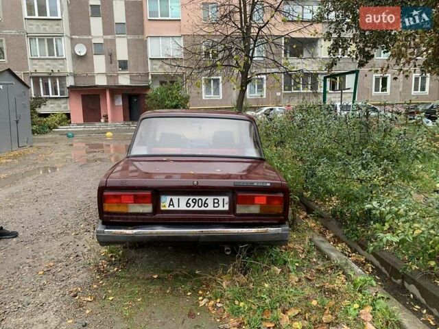 Красный ВАЗ 2107, объемом двигателя 1.5 л и пробегом 90 тыс. км за 1157 $, фото 1 на Automoto.ua