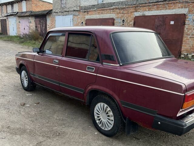 Червоний ВАЗ 2107, об'ємом двигуна 1.5 л та пробігом 310 тис. км за 700 $, фото 3 на Automoto.ua