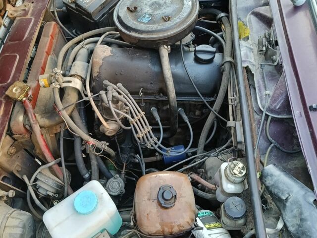 ВАЗ 2107 2005 в Софіївська Борщагівка на Automoto.ua Красный ВАЗ 2107, объемом двигателя 1.5 л и пробегом 777 тыс. км за 645 $, фото 4 на Automoto.ua