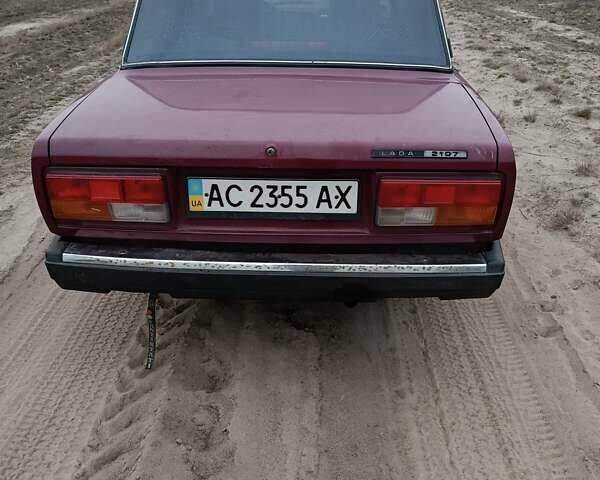 Красный ВАЗ 2107, объемом двигателя 0 л и пробегом 100 тыс. км за 1300 $, фото 5 на Automoto.ua