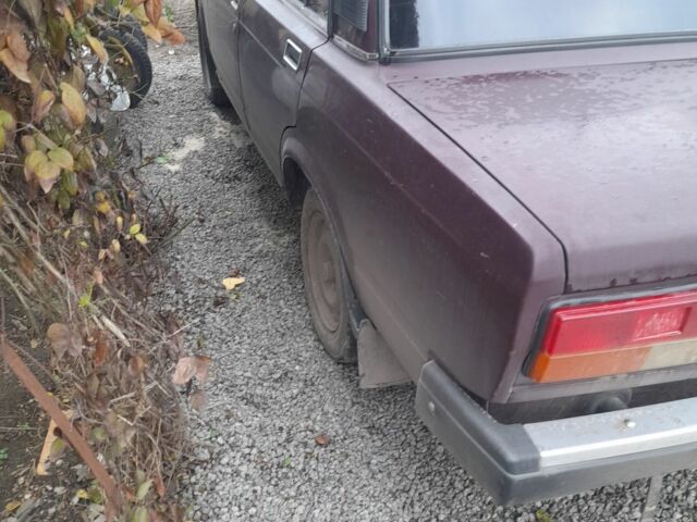 Червоний ВАЗ 2107, об'ємом двигуна 0 л та пробігом 240 тис. км за 1063 $, фото 1 на Automoto.ua