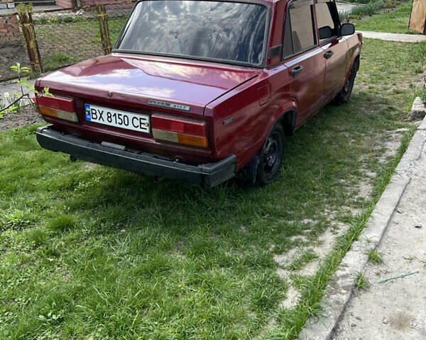 Красный ВАЗ 2107, объемом двигателя 1.45 л и пробегом 250 тыс. км за 650 $, фото 3 на Automoto.ua