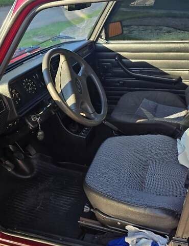 Красный ВАЗ 2107, объемом двигателя 1.45 л и пробегом 140 тыс. км за 2750 $, фото 44 на Automoto.ua