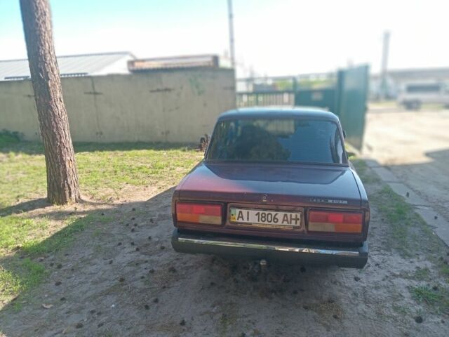 Красный ВАЗ 2107, объемом двигателя 0 л и пробегом 250 тыс. км за 1400 $, фото 1 на Automoto.ua