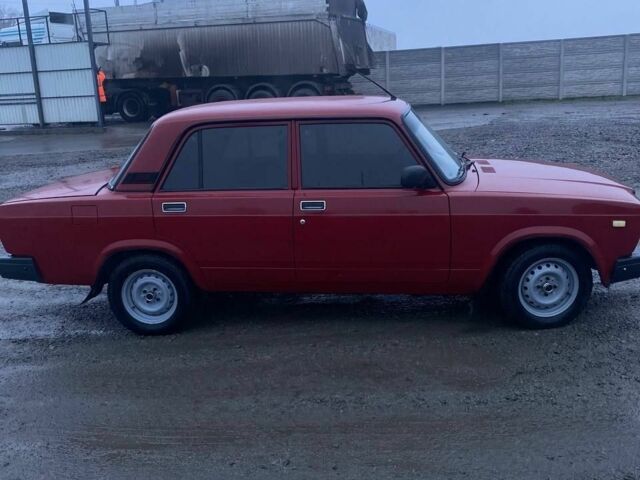 Червоний ВАЗ 2107, об'ємом двигуна 1.6 л та пробігом 260 тис. км за 1350 $, фото 3 на Automoto.ua