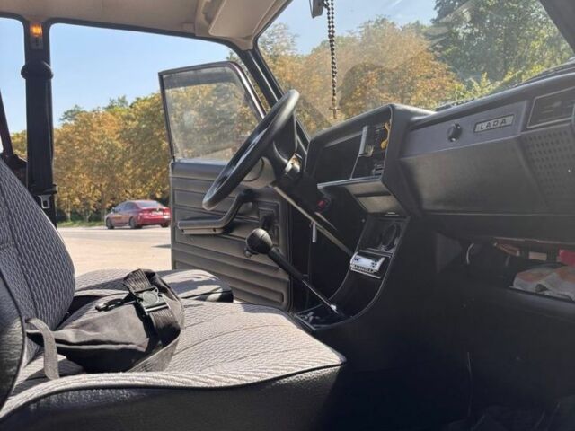 Красный ВАЗ 2107, объемом двигателя 1.5 л и пробегом 56 тыс. км за 2100 $, фото 12 на Automoto.ua