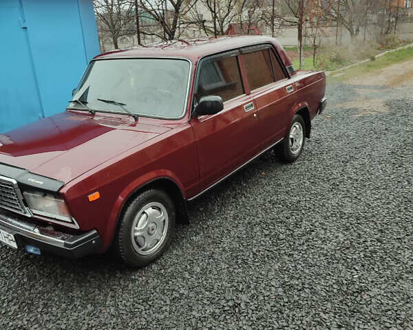 Красный ВАЗ 2107, объемом двигателя 1.46 л и пробегом 73 тыс. км за 2200 $, фото 3 на Automoto.ua