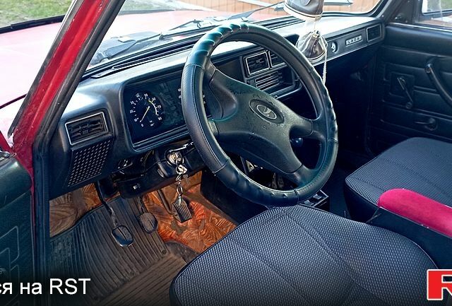 Червоний ВАЗ 2107, об'ємом двигуна 1.5 л та пробігом 0 тис. км за 1200 $, фото 5 на Automoto.ua