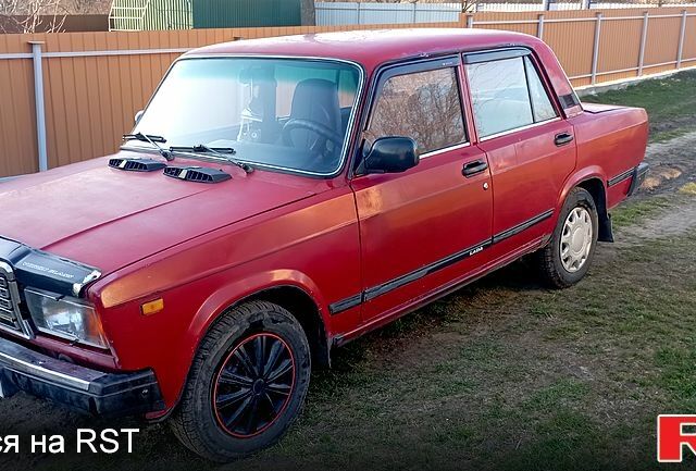 Червоний ВАЗ 2107, об'ємом двигуна 1.5 л та пробігом 0 тис. км за 1200 $, фото 1 на Automoto.ua