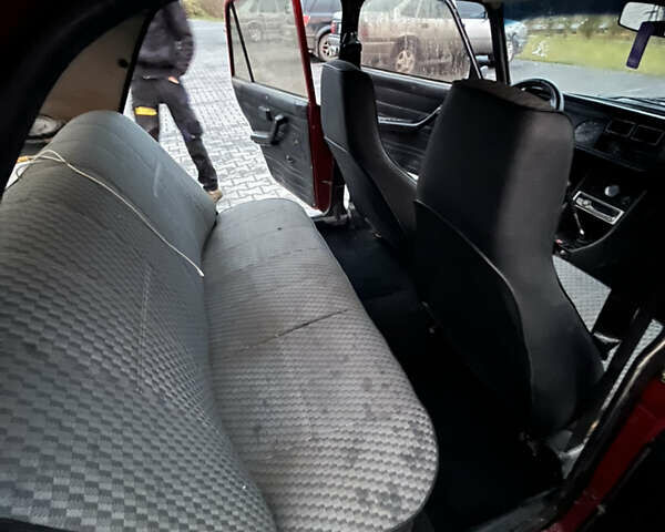 Червоний ВАЗ 2107, об'ємом двигуна 1.45 л та пробігом 130 тис. км за 1000 $, фото 10 на Automoto.ua