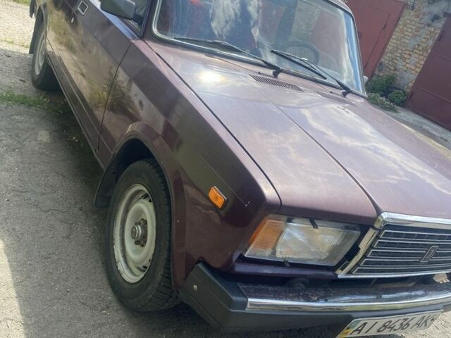 Красный ВАЗ 2107, объемом двигателя 1.5 л и пробегом 97 тыс. км за 1900 $, фото 1 на Automoto.ua