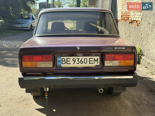 Красный ВАЗ 2107, объемом двигателя 1.45 л и пробегом 55 тыс. км за 1800 $, фото 3 на Automoto.ua
