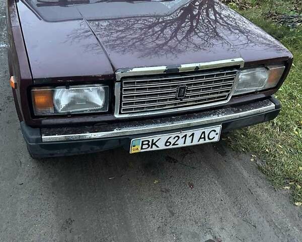 Червоний ВАЗ 2107, об'ємом двигуна 1.45 л та пробігом 140 тис. км за 1280 $, фото 5 на Automoto.ua