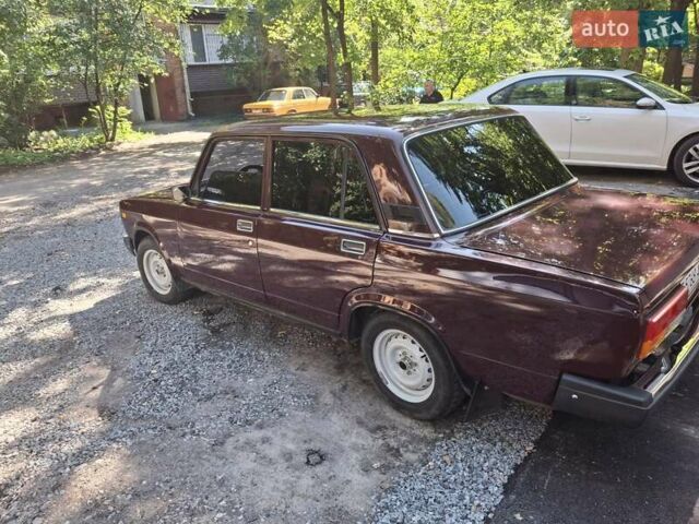 Червоний ВАЗ 2107, об'ємом двигуна 1.45 л та пробігом 59 тис. км за 2900 $, фото 4 на Automoto.ua