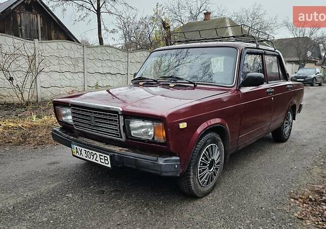 Червоний ВАЗ 2107, об'ємом двигуна 1.5 л та пробігом 49 тис. км за 1800 $, фото 1 на Automoto.ua