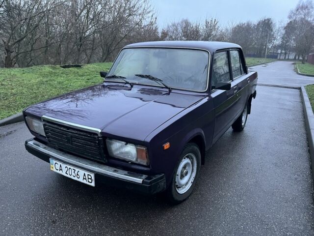 Червоний ВАЗ 2107, об'ємом двигуна 1.5 л та пробігом 140 тис. км за 1100 $, фото 1 на Automoto.ua