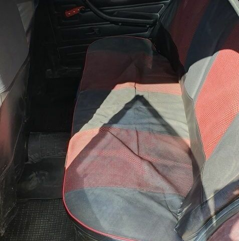 ВАЗ 2107 2006 в Богородчанах на Automoto.ua Красный ВАЗ 2107, объемом двигателя 1.5 л и пробегом 165 тыс. км за 650 $, фото 7 на Automoto.ua