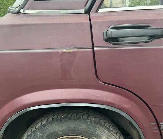 Красный ВАЗ 2107, объемом двигателя 1.5 л и пробегом 87 тыс. км за 800 $, фото 4 на Automoto.ua