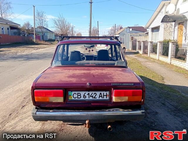 Красный ВАЗ 2107, объемом двигателя 15 л и пробегом 160 тыс. км за 850 $, фото 6 на Automoto.ua