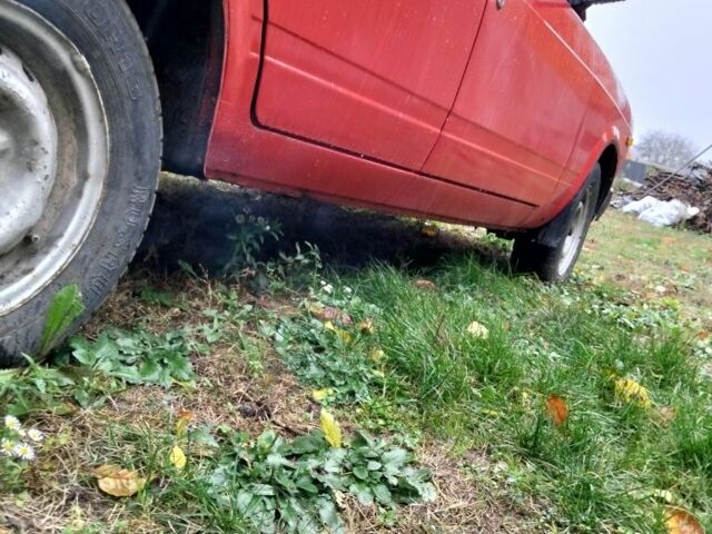 ВАЗ 2107 2006 в Броварах на Automoto.ua Красный ВАЗ 2107, объемом двигателя 0 л и пробегом 78 тыс. км за 974 $, фото 3 на Automoto.ua