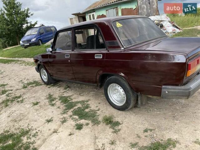 Красный ВАЗ 2107, объемом двигателя 1.45 л и пробегом 87 тыс. км за 1400 $, фото 4 на Automoto.ua