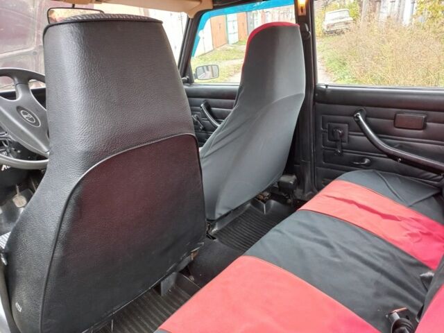 Красный ВАЗ 2107, объемом двигателя 1.5 л и пробегом 150 тыс. км за 1300 $, фото 10 на Automoto.ua